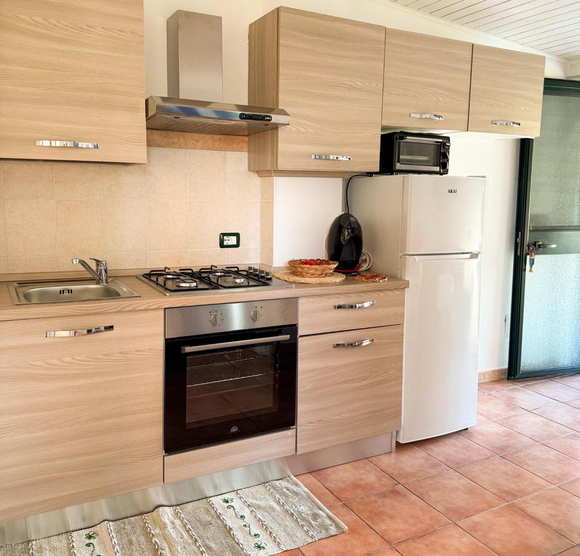 Villa Gladyr Lotzorai Bagian luar foto